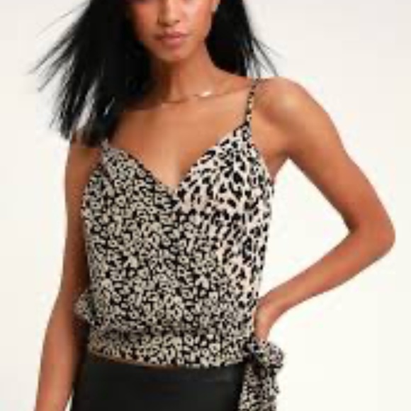 Honey Punch crossover camisole leopard print blouse Small - Picture 3 of 13